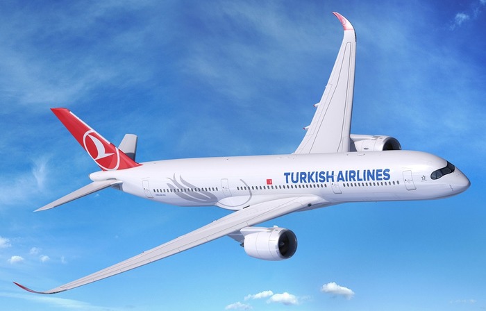 Фото - Turkish Airlines продлила полеты Калининград – Анталья